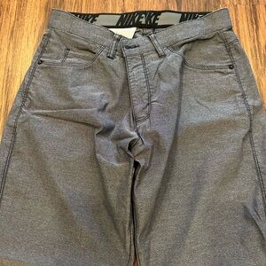 Nike Men’s Golf Pant in Navy Size 32 x 32 Slim Fit